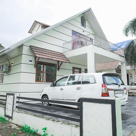Skyview Villa Athirapalli Kültér fotó