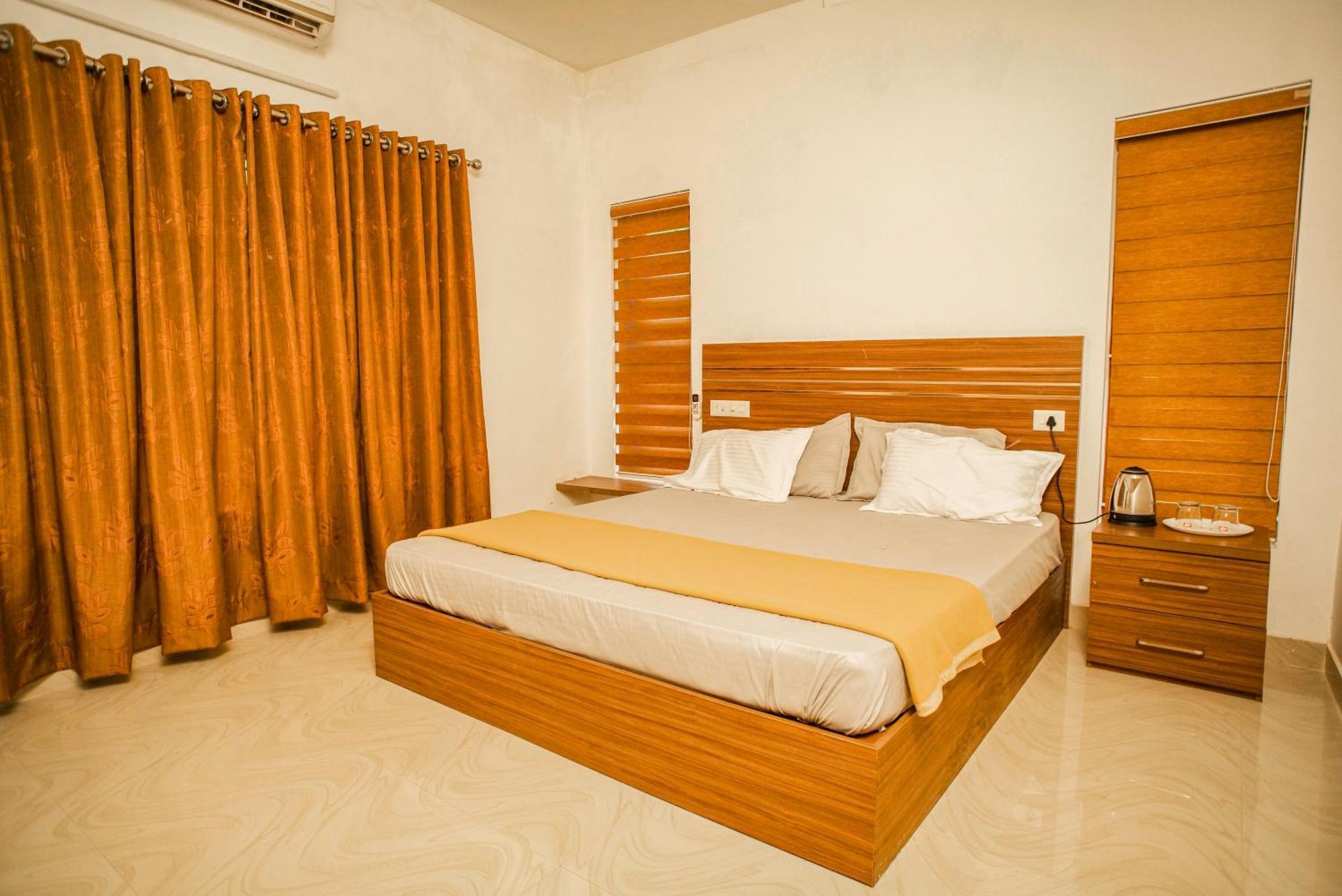 Skyview Villa Athirapalli Kültér fotó